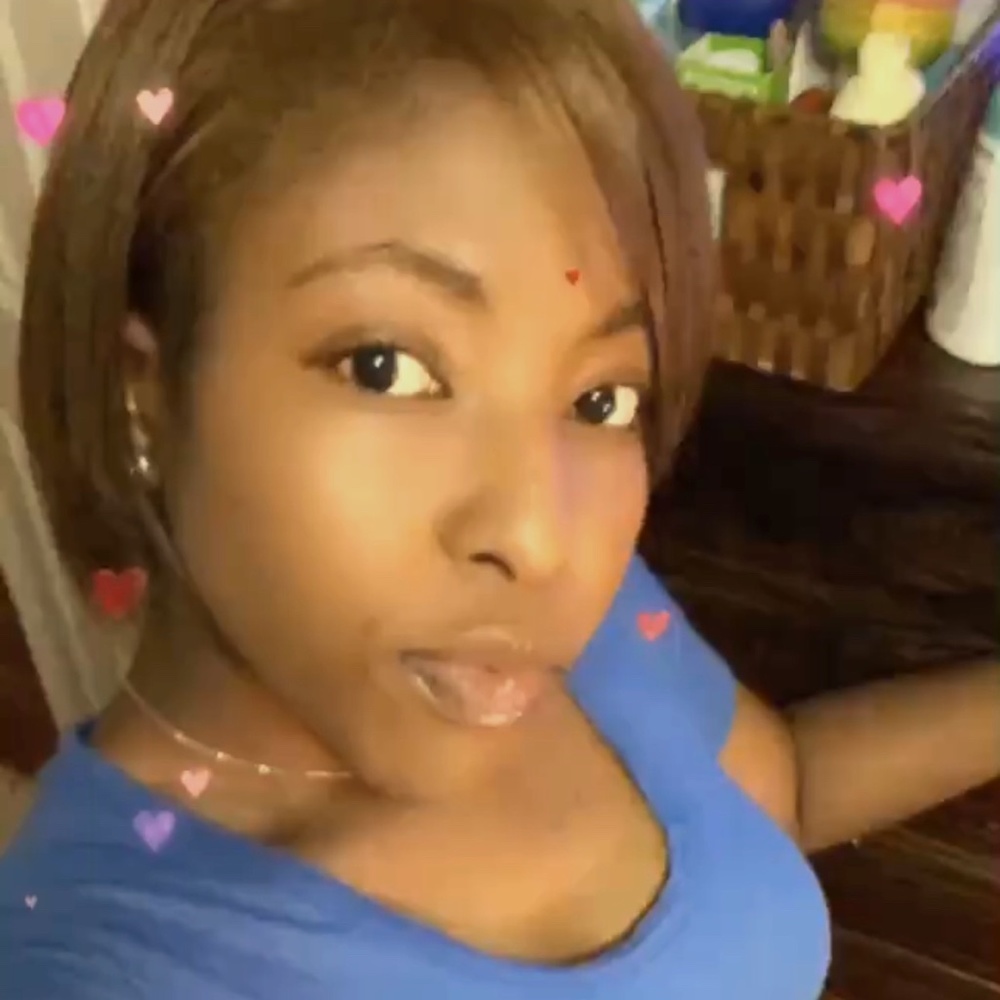 Meet your Posher, Jasmine